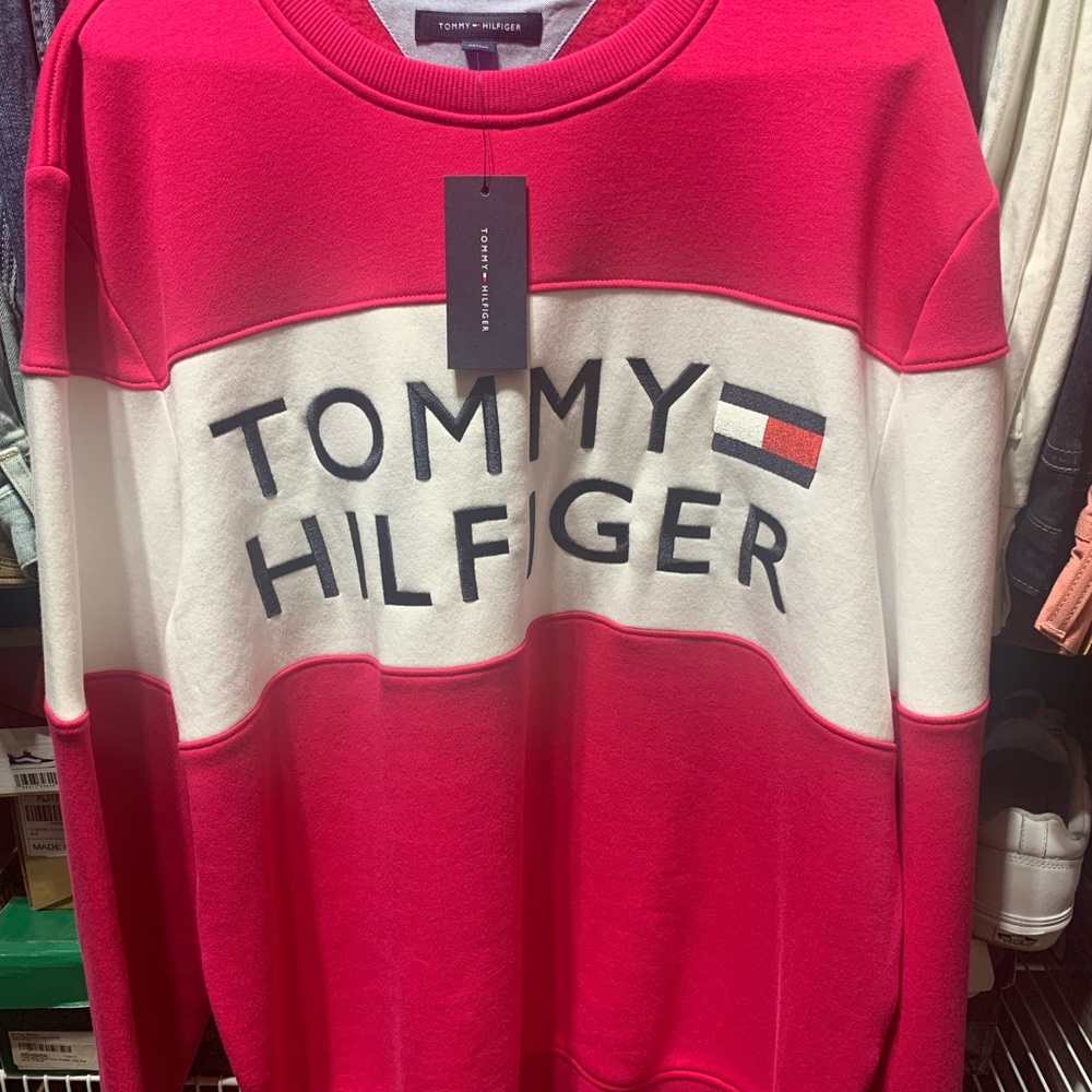 Tommy Hilfiger Men's Pink and White Sweater